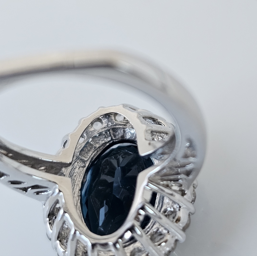 Natural London Blue Topaz & White Zircon Ring Sterling Silver Size 6! - Picture 7 of 13